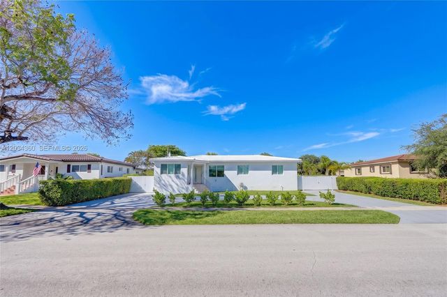 2131 SW 82nd Place, Miami, FL 33155