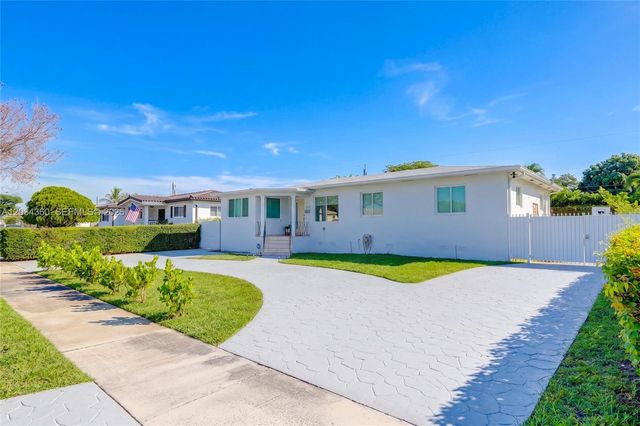 2131 SW 82nd Place, Miami, FL 33155