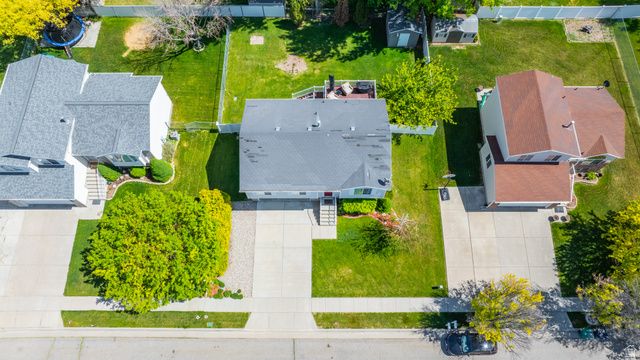 5426 S 4175 W, Roy, UT 84067