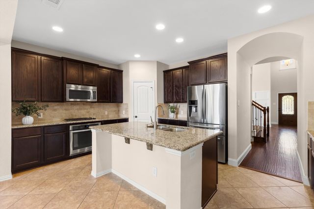 5128 Grove Cove Drive, Mckinney, TX 75071