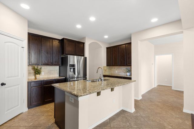 5128 Grove Cove Drive, Mckinney, TX 75071