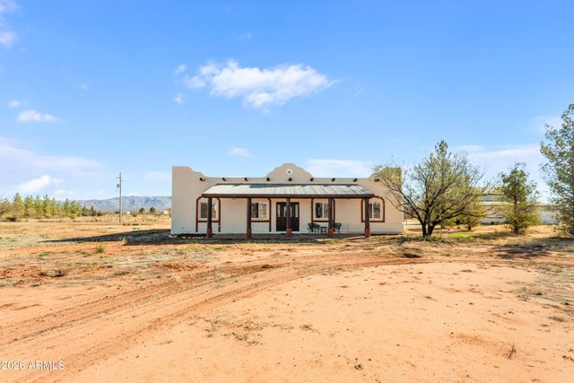 10254 E LIMOSINE Lane, Hereford, AZ 85615