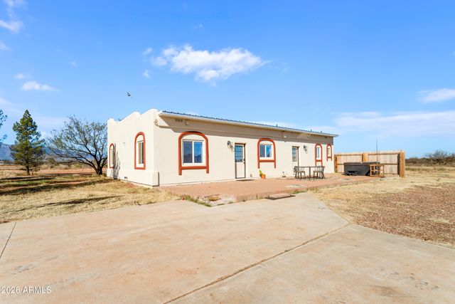 10254 E LIMOSINE Lane, Hereford, AZ 85615