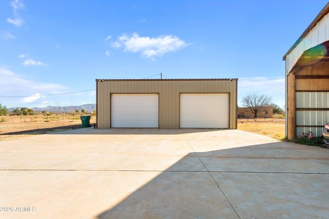 10254 E LIMOSINE Lane, Hereford, AZ 85615