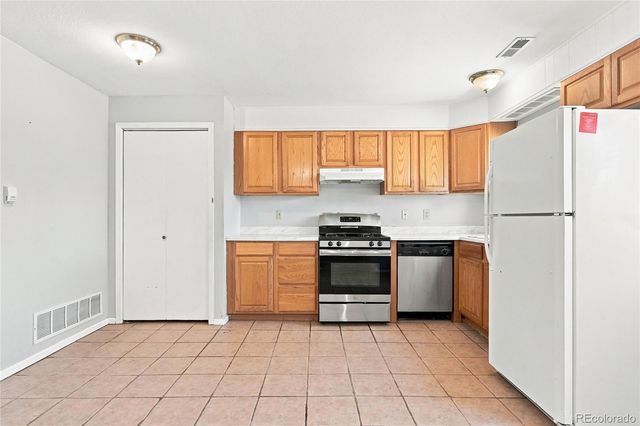 931 S Utica Street, Denver, CO 80219