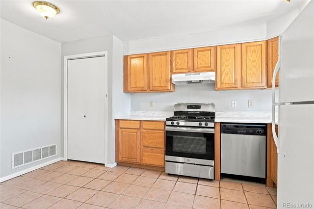 931 S Utica Street, Denver, CO 80219