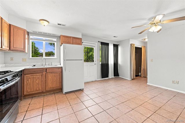 931 S Utica Street, Denver, CO 80219