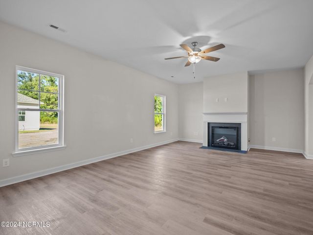 505 Sea Ray Cove, Holly Ridge, NC 28445