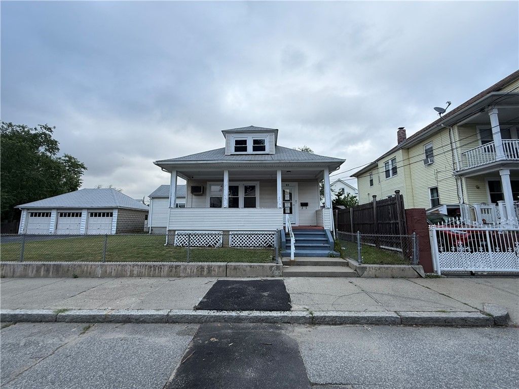 49 Sumner Avenue, Cranston, RI 02920