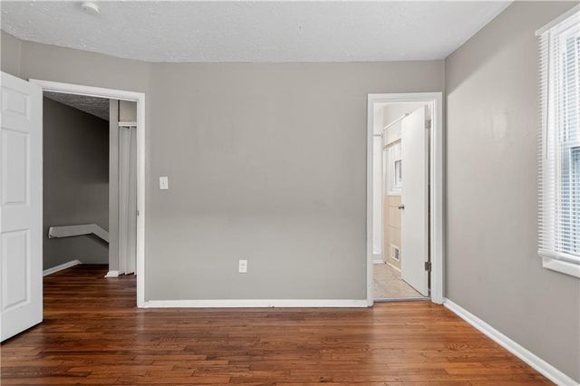 3900 E 47TH Terrace, Kansas City, MO 64130