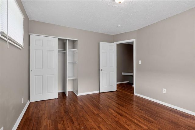 3900 E 47TH Terrace, Kansas City, MO 64130