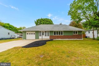 176 AXTELL AVE, Vineland, NJ 08360