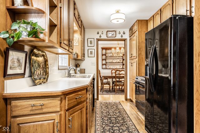 7710 Cree Trail, Indianapolis, IN 46250