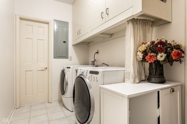 7710 Cree Trail, Indianapolis, IN 46250