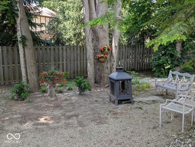 7710 Cree Trail, Indianapolis, IN 46250