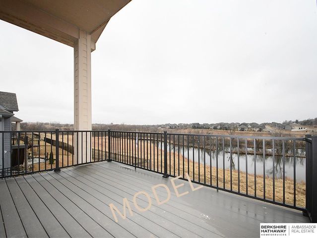 9956 S 118th Street, Papillion, NE 68046