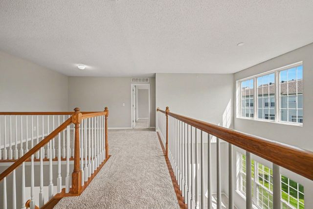 5135 Holly Lane N 2204, Plymouth, MN 55446