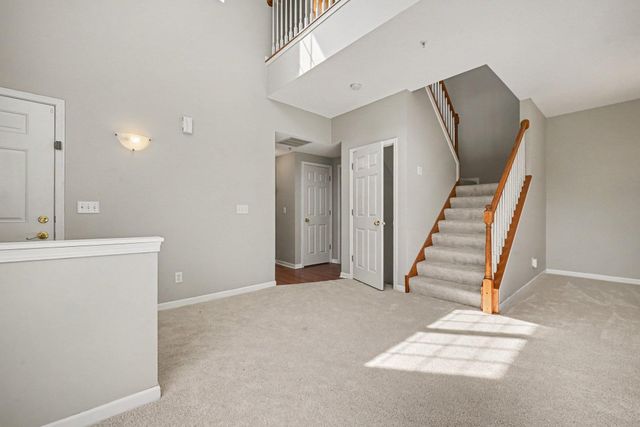 5135 Holly Lane N 2204, Plymouth, MN 55446
