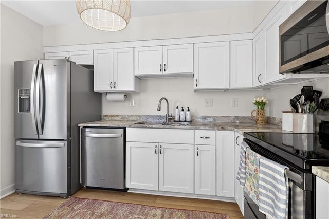 212 58th ST, Virginia Beach, VA 23451