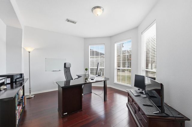 6102 Lakenshire Falls Lane, Katy, TX 77494