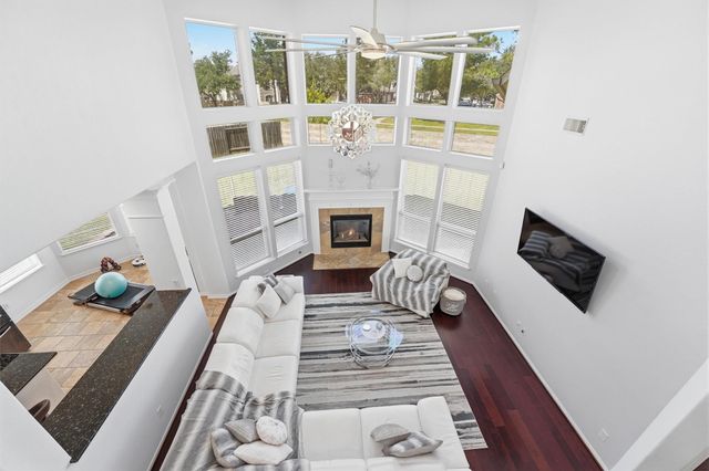 6102 Lakenshire Falls Lane, Katy, TX 77494