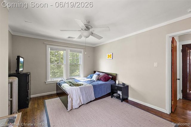 1251 Bishop Road, Grosse Pointe, MI 48230