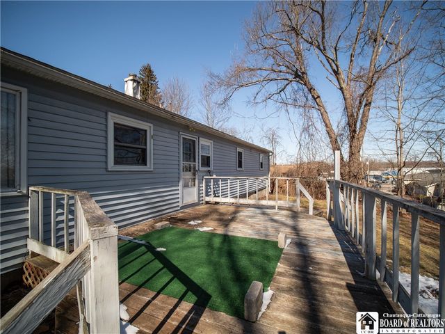 209 Southland Avenue, Busti, NY 14750