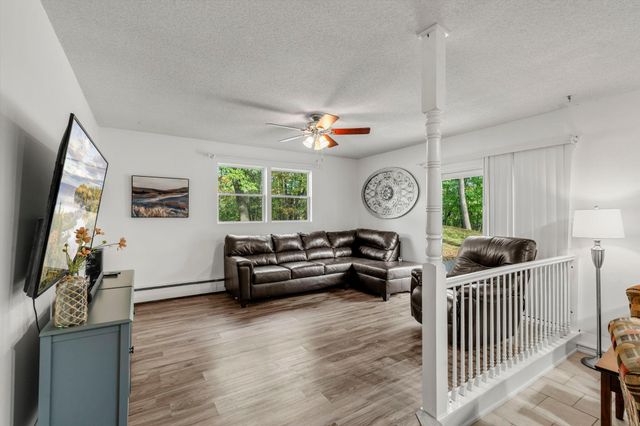 19177 Greenbrook Drive NE, Wyoming, MN 55092