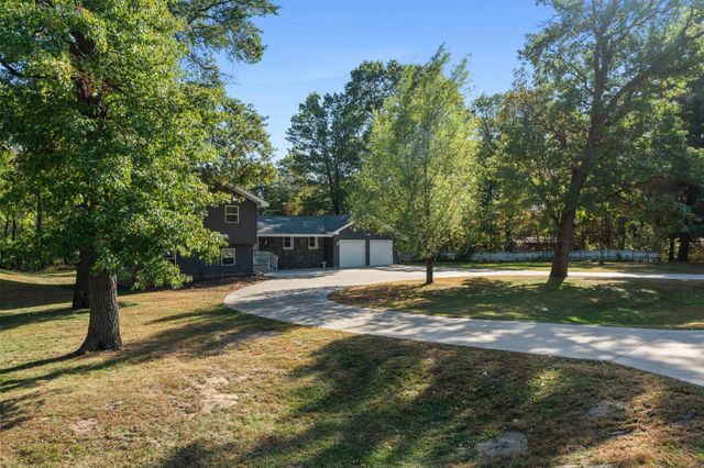 19177 Greenbrook Drive NE, Wyoming, MN 55092