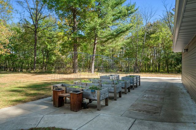 19177 Greenbrook Drive NE, Wyoming, MN 55092