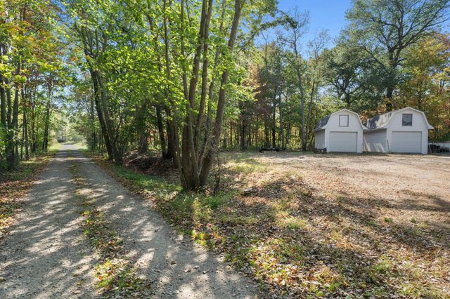 19177 Greenbrook Drive NE, Wyoming, MN 55092