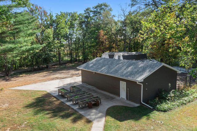 19177 Greenbrook Drive NE, Wyoming, MN 55092