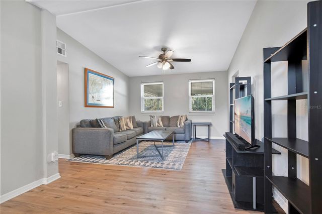 5450 ROSE AVENUE, Orlando, FL 32810