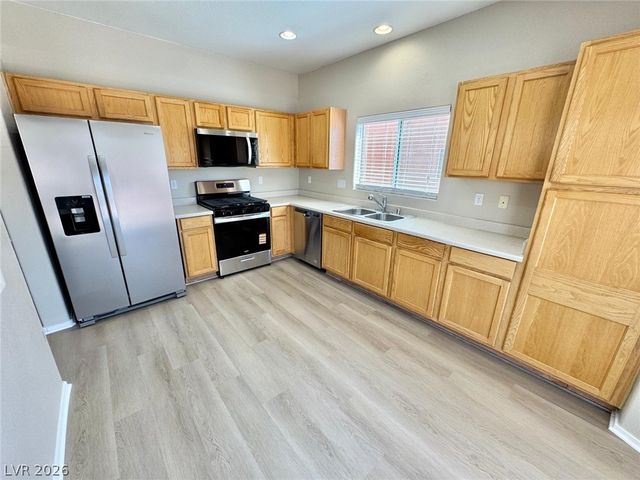 725 Brown Breeches Avenue, North Las Vegas, NV 89081
