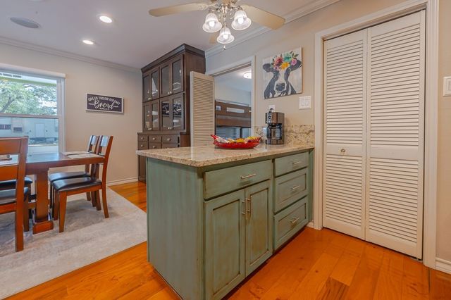 9 Sandra Dr, Fulton, TX 78358