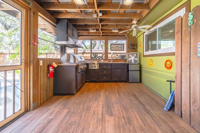 9 Sandra Dr, Fulton, TX 78358