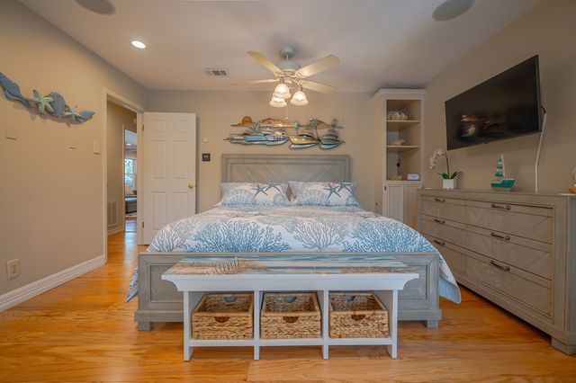 9 Sandra Dr, Fulton, TX 78358