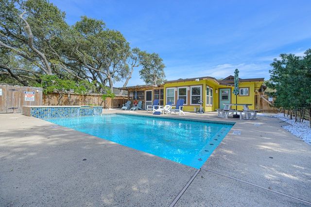 9 Sandra Dr, Fulton, TX 78358