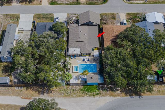 9 Sandra Dr, Fulton, TX 78358