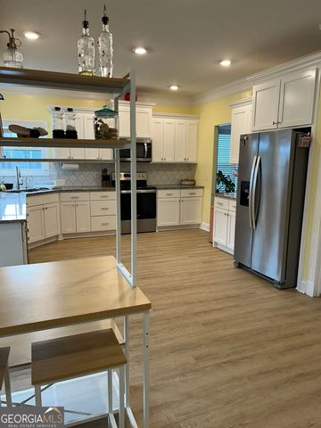 23 Palmer Place Lane NE, Ludowici, GA 31316
