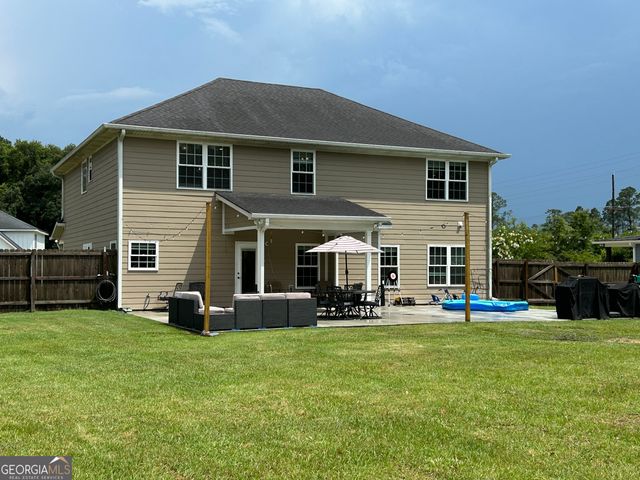 23 Palmer Place Lane NE, Ludowici, GA 31316