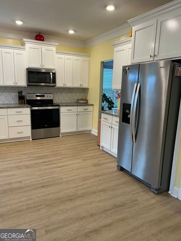 23 Palmer Place Lane NE, Ludowici, GA 31316