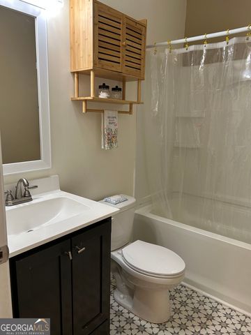23 Palmer Place Lane NE, Ludowici, GA 31316