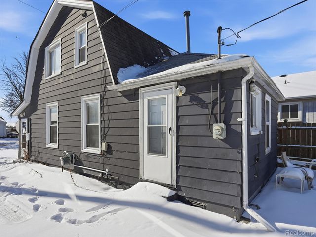 13985 Toepfer Road, Warren, MI 48089