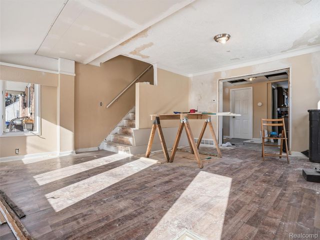13985 Toepfer Road, Warren, MI 48089