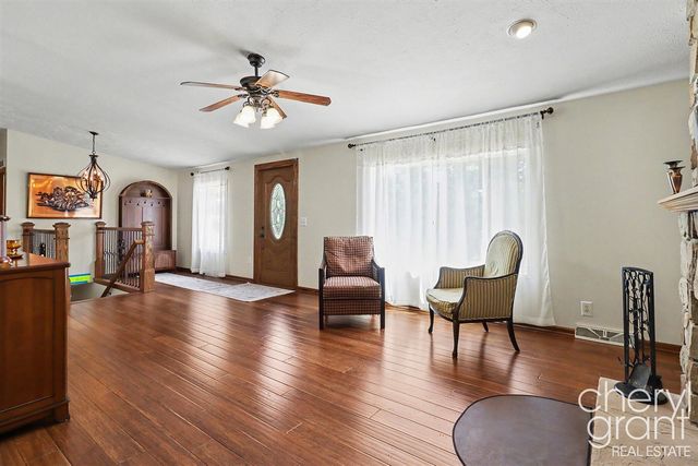 4103 170th Avenue, Morley, MI 49336
