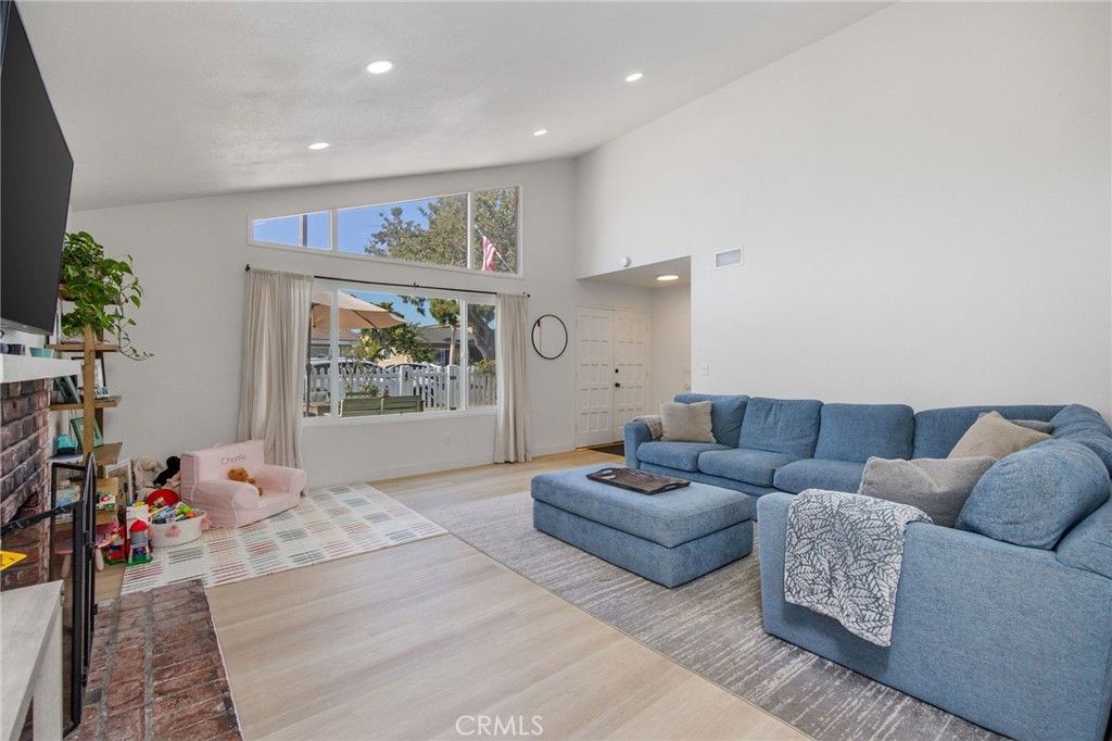 204 Springfield Avenue, Huntington Beach, CA 92648 — photo 5