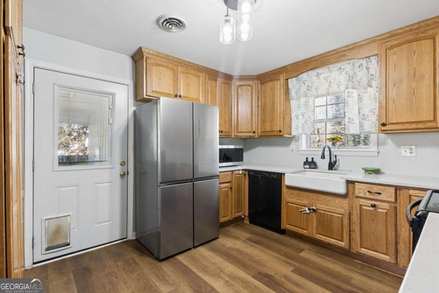 3490 Springdale Forrest Boulevard, Gainesville, GA 30506