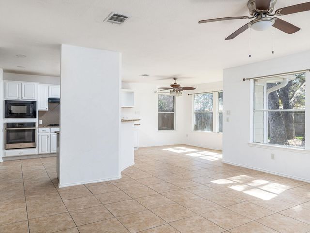 1210 Boerne DR, Cedar Park, TX 78613