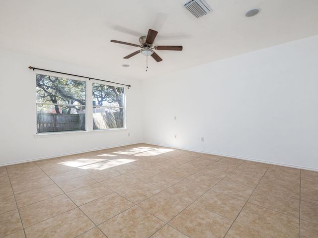 1210 Boerne DR, Cedar Park, TX 78613